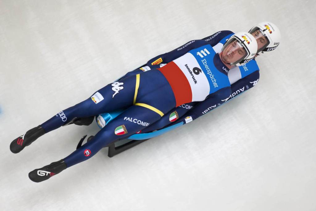 1005_luge_world_cup