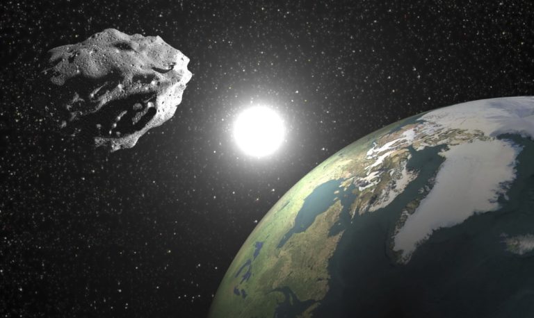 Між Землею та Місяцем пролетів астероїд розміром з вантажівку