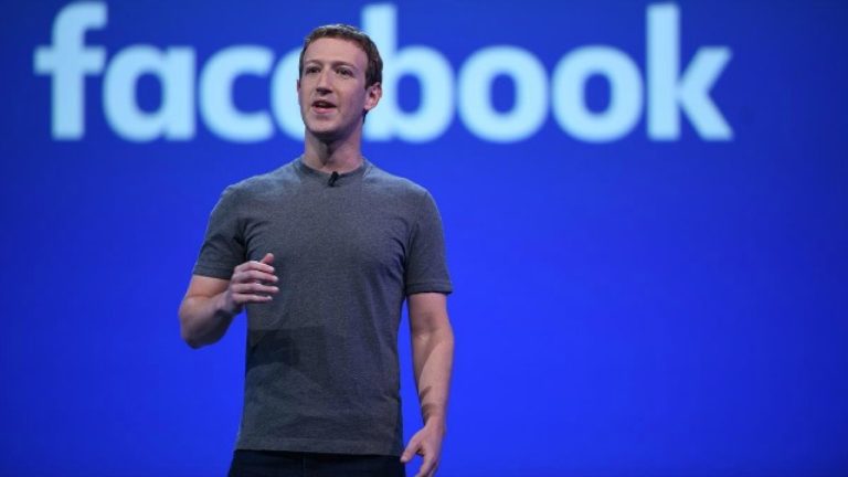 Цукерберг заявив про зміни у Facebook і втратив мільярди