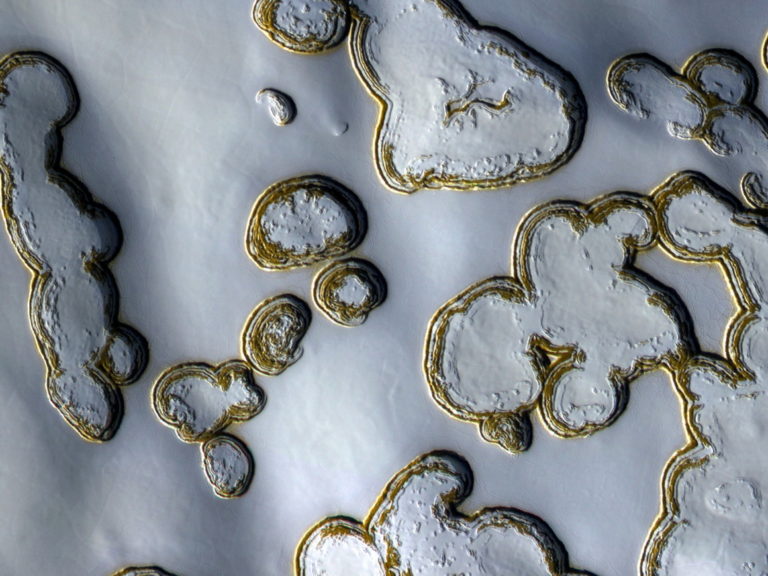 Марс замело снігом (ФОТО)