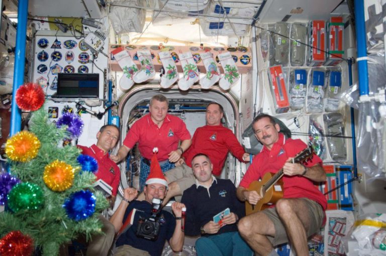 Як відзначають Різдво на Міжнародній космічній станції (ВІДЕО)