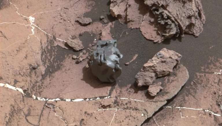 На Марсі знайшовся ще один сталевий метеорит