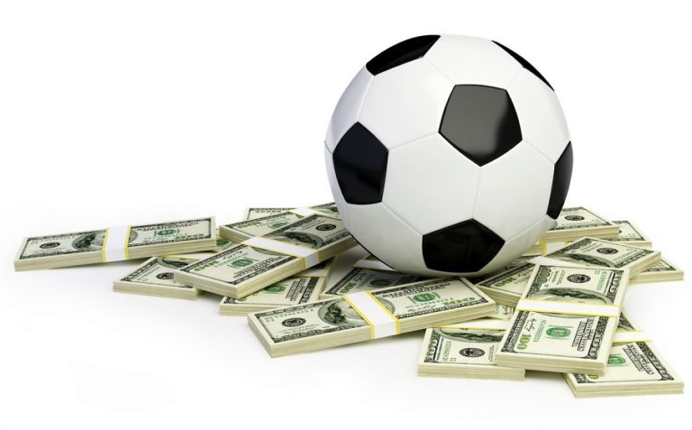 Скільки заробляють футболісти: ТОП-5 зарплат