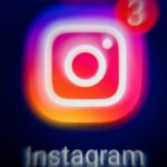 Instagram зараз тестує кнопку "не подобається", що дозволяє знижувати рейтинг коментарів, якщо вам не подобається те, що пишуть інші. Instagram готує нову функцію — кнопку "не подобається" для зниження рейтингу коментарів!