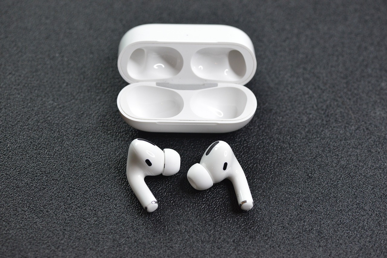 Apple AirPods Pro 310
