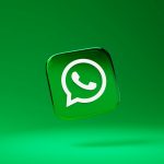 Meta натякає на WhatsApp 842