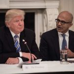Microsoft припиняє залучення 345