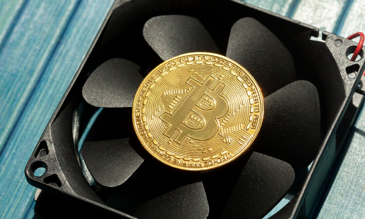 Block запускає апаратуру та програмне забезпечення для майнінгу Bitcoin