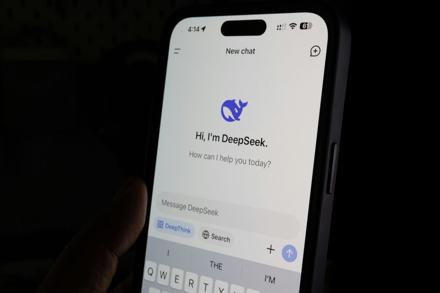 Alibaba та DeepSeek зміцнюють гонку AI-моделей у Китаї, знижуючи витрати